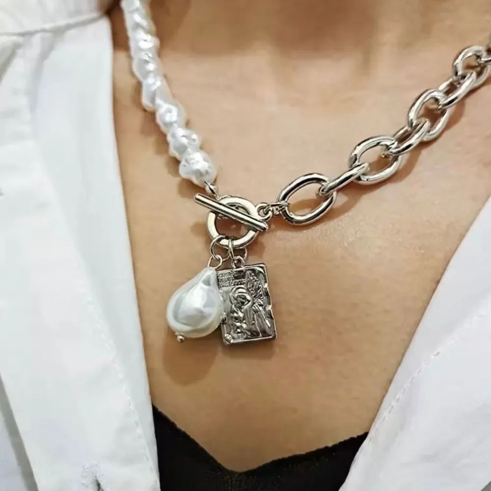 Silver Elegant Pearl Toggle Necklace